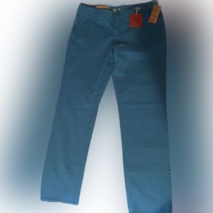 NWT, Brilliant Blue (turquoise),  Massimo Brand